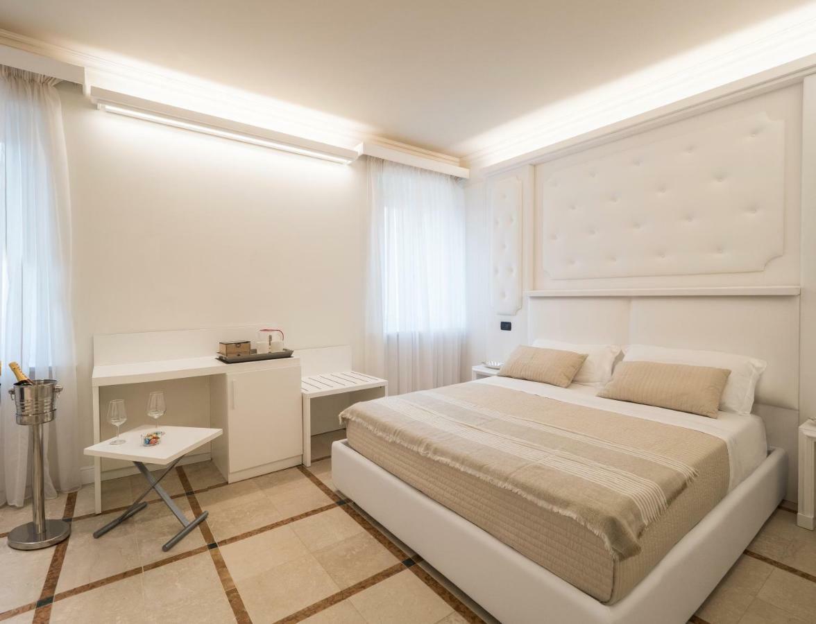 Opera Arte Rooms 포르토레카나티 외부 사진